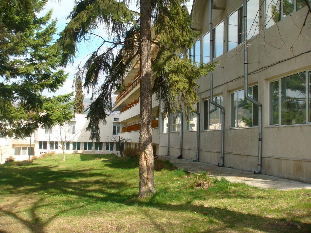 Балнеохотел Роза Strełcza Zewnętrze zdjęcie